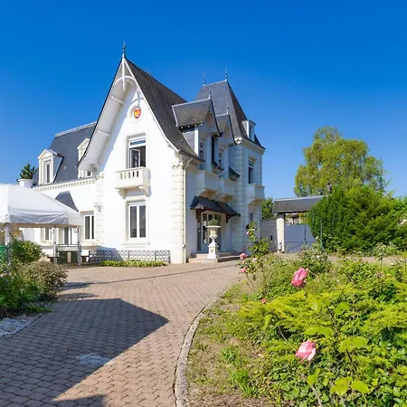 Le Moulin Du Landion Et 3*