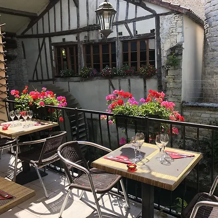 乐红磨坊杜兰迪恩酒店 3* 道兰科特