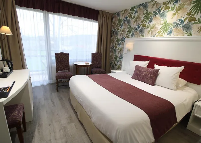 Le Moulin Du Landion Et Hotell 3*