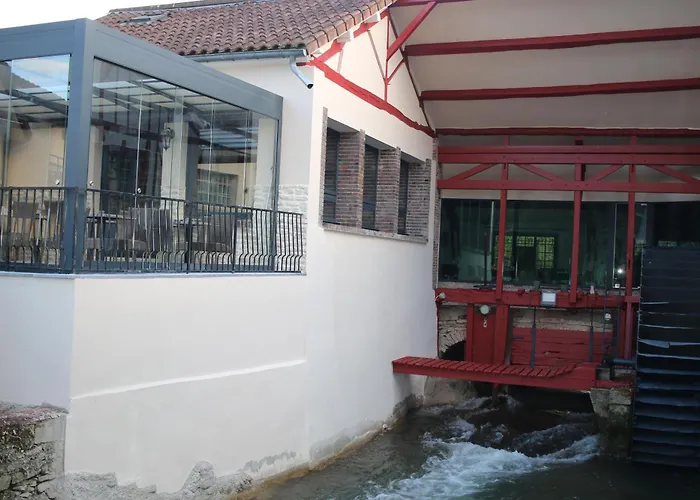 Le Moulin Du Landion Et 3* Dolancourt