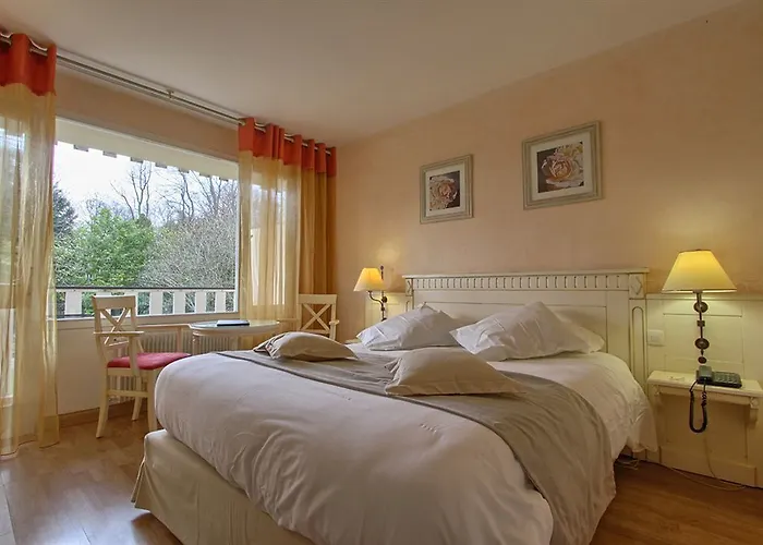 Hotel Le Moulin Du Landion Et Dolancourt