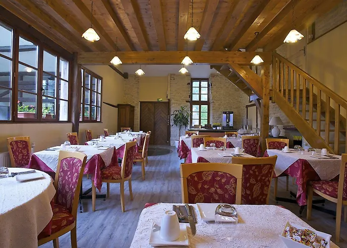 Le Moulin Du Landion Et Hotel Dolancourt